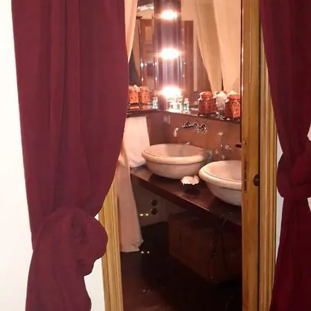 One Bedroom With Balcony And Wifi At 3 Km Away From The