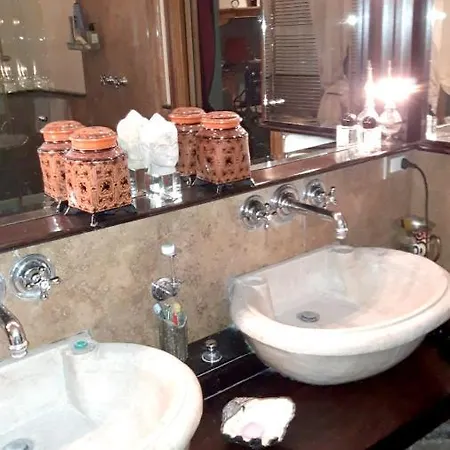 One Bedroom With Balcony And Wifi At 3 Km Away From The Apartamento *